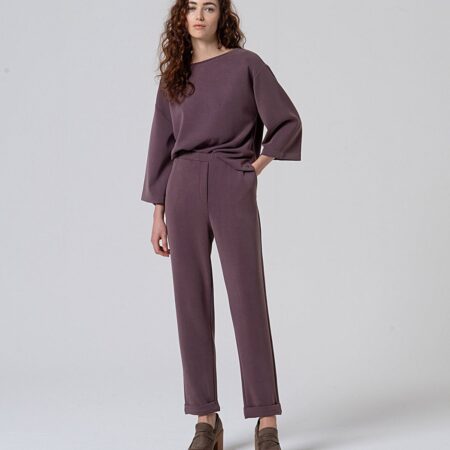 pantalón estilo joguer , modal color arándano